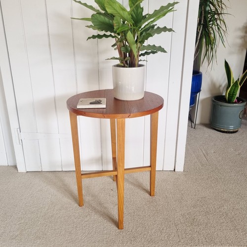 Vintage small teak - small,